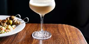 The Fat Bottomed Girls vodka cocktail echoes the menu’s Middle Eastern flavours.