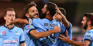 Sydney FC too good for Perth Glory,stretch lead at top of A-League table