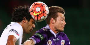 Perth Glory and Western Sydney Wanderers share spoils in A-League thriller