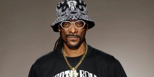Snoop Dogg has just released a new cookbook with rapper Earl “E-40” Stevens.