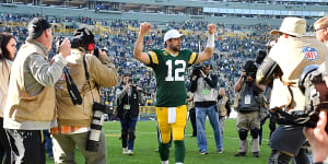 NFL wrap:superb Rodgers leads Packers to win