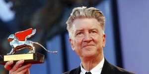 David Lynch says he has emphysema,may not direct again