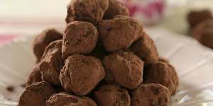 Coffee chocolate truffles.