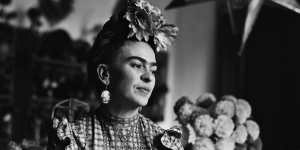 Frida Kahlo,the Mexican artist known for her bold and vibrant work,is an inspiration to Camilla. 