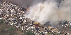 The bushfire has reached a rubbish tip in the City of Kwinana.
