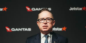 At last,an early departure for Qantas but with plenty of carry on
