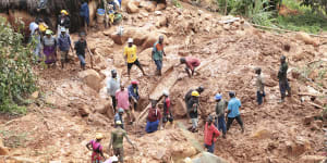 'Everyone is doubling,tripling,quadrupling':foreign aid flows to cyclone-hit Africa