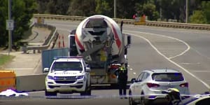 Cyclist dies in collision with truck at Geelong