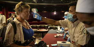 Fears as coronavirus spread after cruise ship cleared