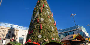 Travel quiz:Which city is home to the world’s largest Christmas tree?