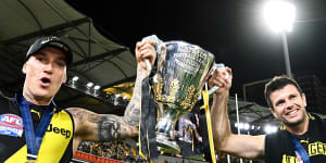 Martin and Cotchin with the 2020 premiership cup.