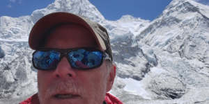 Another man dies as Everest climbing season toll rises