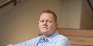 “Timing exits is part judgment,part courage and part luck”:Sam Kroonenburg.
