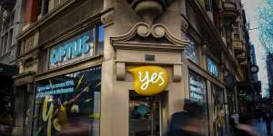 The personal records of 10,000 Optus customers have been released,according to an apparent extortionist. 