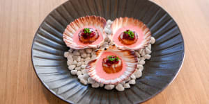 Curly Whiskers'signature scallops have sailed to Elwood.