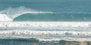 'No one should be out':Experienced WA surfer warns of catching waves in monster swell