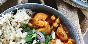 Roast potato and chickpea curry.