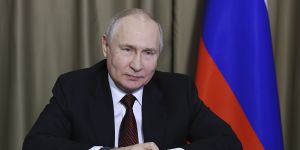 Russian President Vladimir Putin would regain the option of nuclear testing in his negotiations with the West.