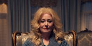 Miranda Otto as Adrienne Beaufort,a character inspired by Anne Hamilton-Byrne.