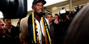 Bolt arrives for Mariners A-League trial