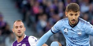 Marston medal winner Ninkovic hailed better than Del Piero