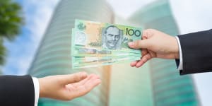 Weaker Aussie dollar to raise cost of overseas trips,petrol runs
