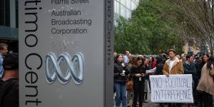 ABC staff walk out over chairman Justin Milne's email urging managing director Michelle Guthrie sack a senior journalist. 