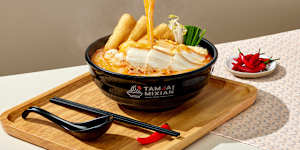 Yunnanese rice noodle soup at TamJai.