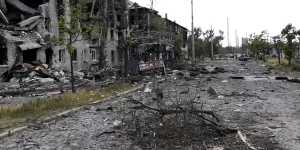 Damaged residential buildings in Lysychansk,Luhansk region,Ukraine,on Sunday.