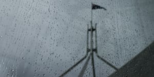 Severe thunderstorms heading for ACT region,heavy rain for Canberra