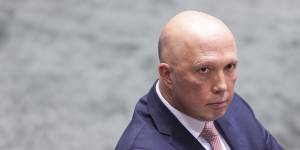 After nine years in charge,Peter Dutton struggled to land punches with tough questions as the new Opposition Leader. 