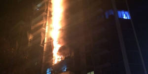 The Lacrosse building in Docklands burns in November 2014.