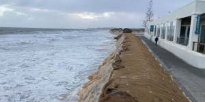 WA coastal erosion and flooding now predictable seven days in advance