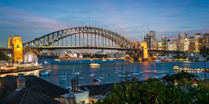 The views on offer in Lavender Bay made it a popular choice for buyers. 