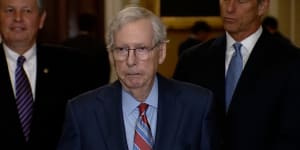 Mitch McConnell freezes up at a press conference