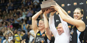 Canberra Capitals kickstart contract talks