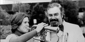 Band Leader Bob Barnard welcomed home to Sydney by daughter Loretta after his five-week,10,000 mile tour of the USA,1976.