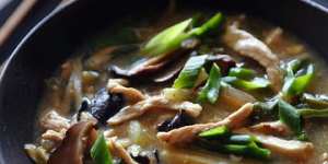 Sichuan hot and sour soup