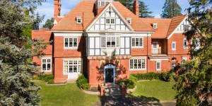 Burradoo’s state-heritage listed property,Anglewood House,has quietly sold for $14.5 million 