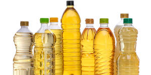 Nothing in excess:We don’t need to avoid seed oils so much as to keep them to a minimum.