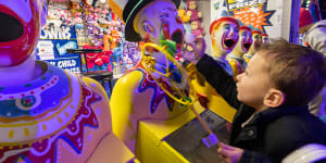 Show return overshadowed by foot and mouth fears,$25 rides