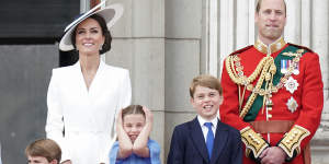 Catherine and William with their children Louis,Charlotte and George.