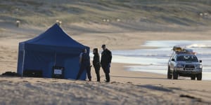 Woman found dead on Sydney beach