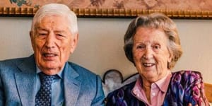 Former Dutch prime minister and wife die hand-in-hand in double euthanasia