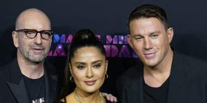 Director Steven Soderbergh,left,poses with actors Salma Hayek,center,and Channing Tatum at the premiere of the film.
