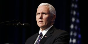 Mike Pence tells Venezuelans US backs efforts to oust Maduro