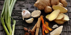 Ingredients for Chinese master stock.
