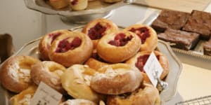 Parisian Patisserie Boulangerie