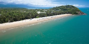 Four Mile Beach,Port Douglas.