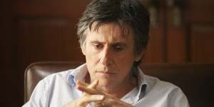 Gabriel Byrne played a therapist in In Treatment:“I don’t want that kind of attention again.″⁣